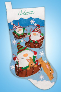 Набор для вышивания сапожка для подарков "Гномы, катающиеся на санках". Арт 6804