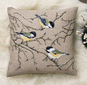 Набор для вышивания подушки "Мусвиты". Арт 83-1315