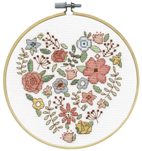 Набор для вышивания "Сердце из цветов". Арт 7081