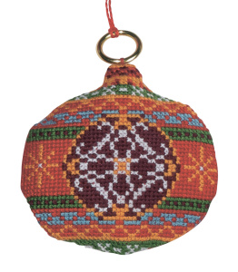 Набор для вышивания ёлочного украшения "Мяч" . Арт 01-8229
