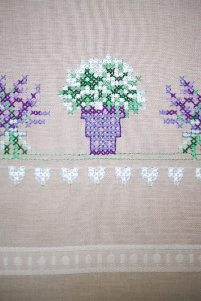 Набор для вышивания скатерти "Лаванда" . Арт PN-0165238