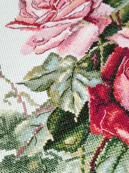 Набор для вышивания "Розы настроения". Арт 06.002.83