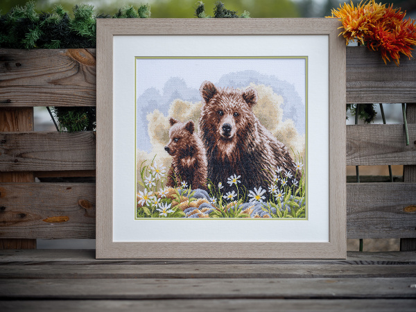 Набор для вышивания "Bears in the woods"  . Арт PN-0194788