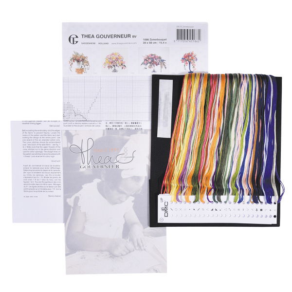 Набор для вышивания "Летний букет", канва аида (черная) 18 ct. Арт 1086.05                 