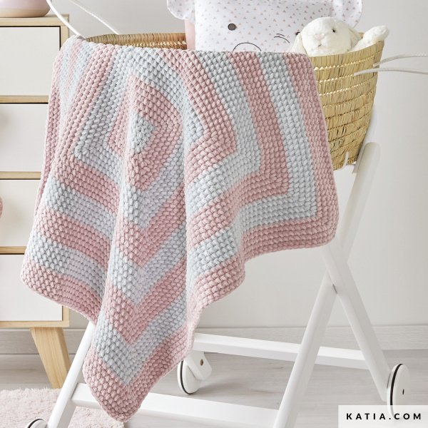 Пряжа Bambi, 100% полиэстер, 100 г, 120 м. Арт 871.326