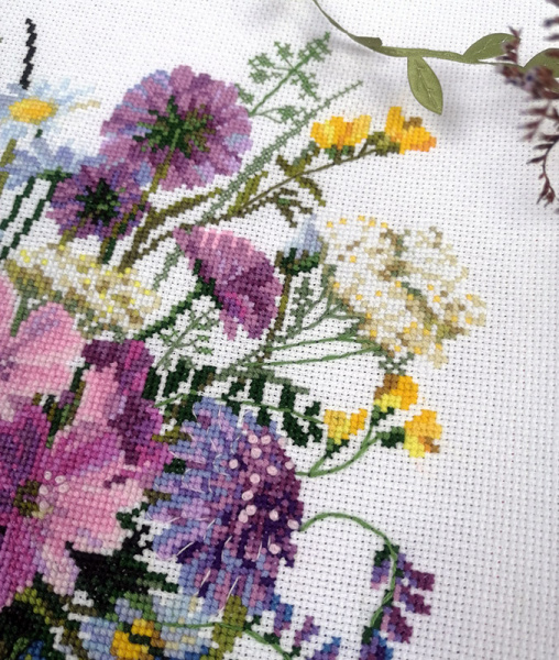 Набор для вышивания "Полевой букет". Арт 04.005.19